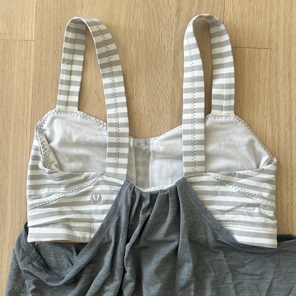 Lululemon Fitness Top - Picture 5 of 6